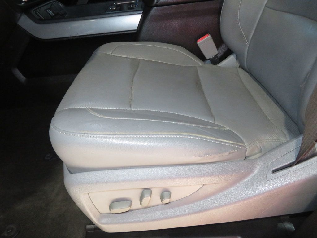 2017 Chevrolet Silverado 2500HD A CLEAN 2500 DURAMAX DIESEL AZ TRUCK 4X4 CREWCAB LEATHER Z71 - 22945456 - 21