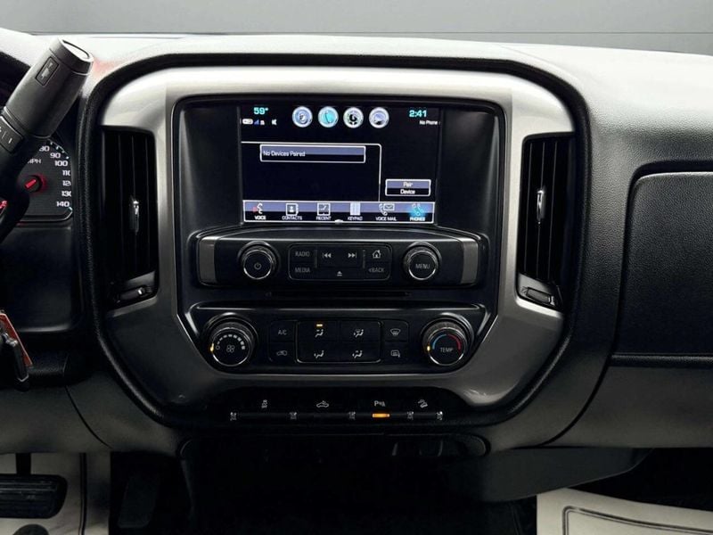 2017 Chevrolet Silverado 2500HD LT 4x4 4dr Crew Cab LB - 22932541 - 21