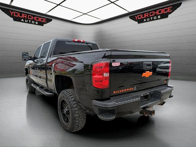 2017 Chevrolet Silverado 2500HD LT 4x4 4dr Crew Cab LB - 22932541 - 6