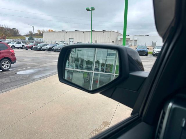 2017 Chevrolet Silverado 2500HD LT 4x4 4dr Double Cab SB - 22945269 - 18