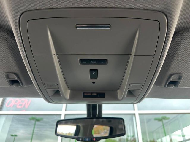 2017 Chevrolet Silverado 2500HD LT 4x4 4dr Double Cab SB - 22945269 - 28