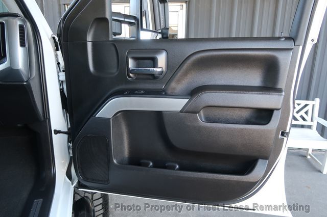 2017 Chevrolet Silverado 2500HD Silverado 2500 4WD Crew Cab SWB - 22975561 - 25