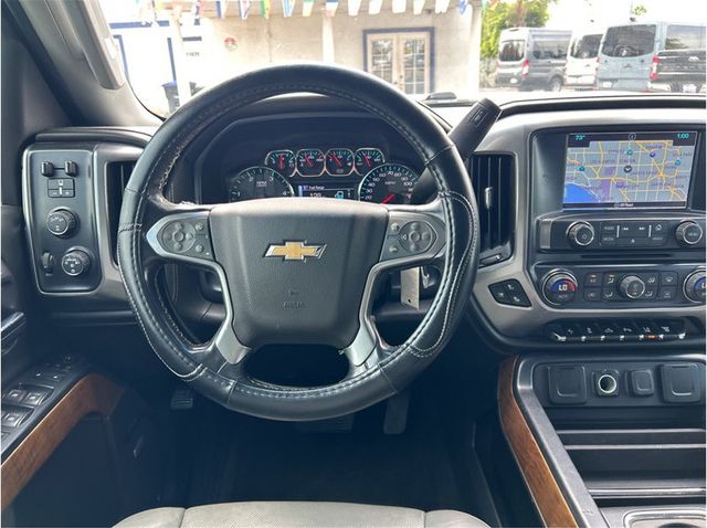 2017 Chevrolet Silverado 3500 HD Crew Cab LTZ DUALLY 4X4 DIESEL BACK UP CAM NAV CLEAN - 23082825 - 26