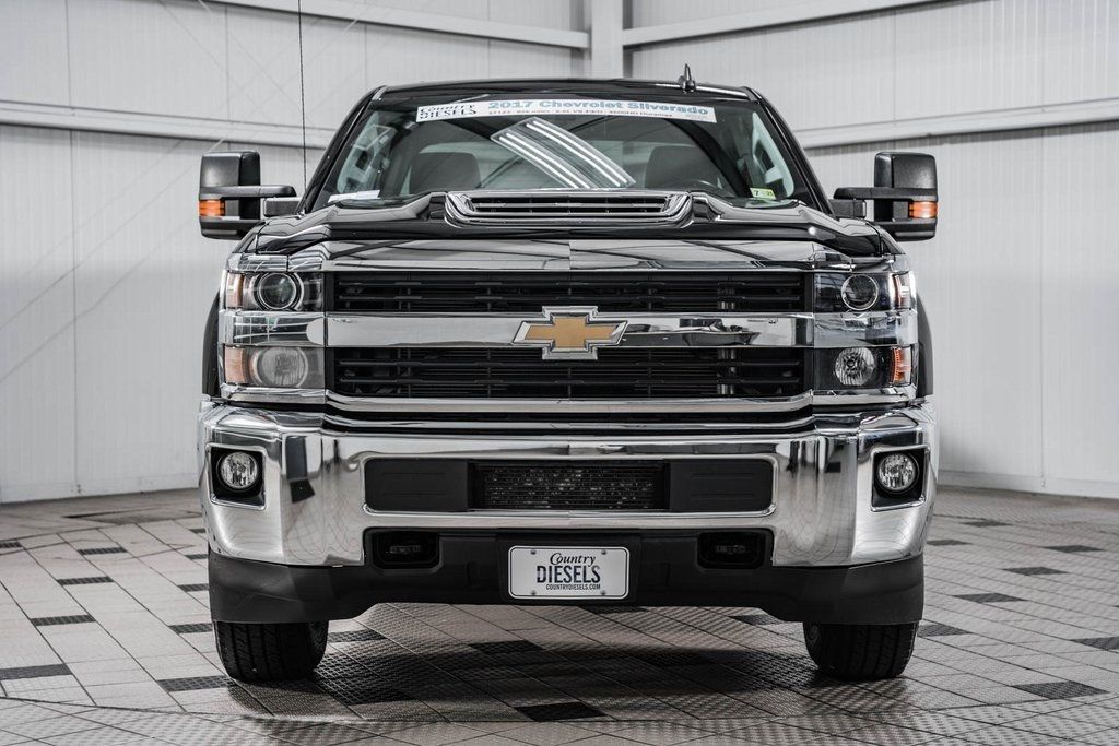 2017 Chevrolet Silverado 3500HD LT Z71 - 22479931 - 1