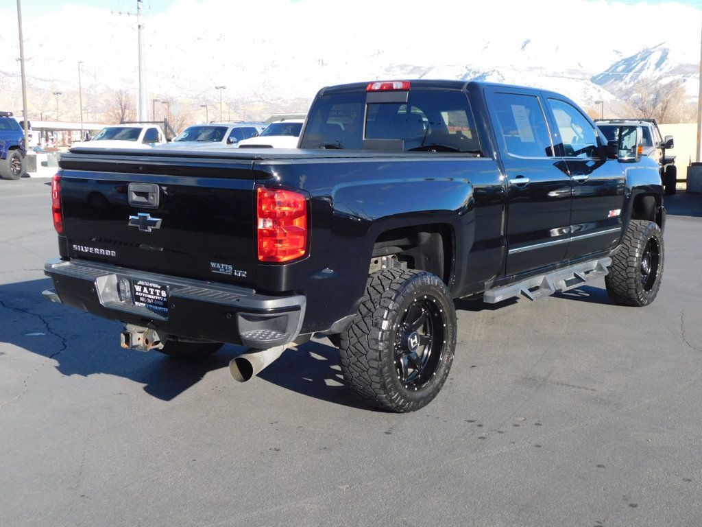 2017 Chevrolet Silverado 3500HD LTZ Z71 - 22730251 - 11