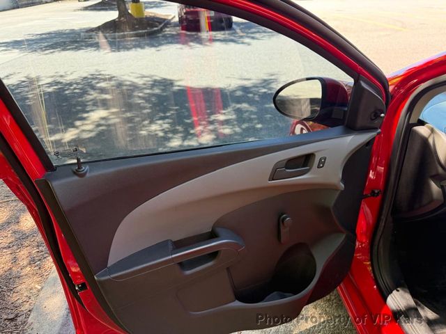 2017 Chevrolet Sonic 4dr Sedan Automatic LS - 23027526 - 11