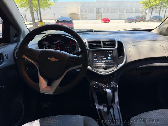 2017 Chevrolet Sonic 4dr Sedan Automatic LS - 23027526 - 17