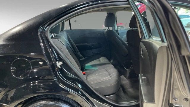 2017 Chevrolet Sonic 4dr Sedan Automatic LT - 23070383 - 10