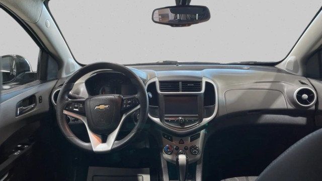 2017 Chevrolet Sonic 4dr Sedan Automatic LT - 23070383 - 12