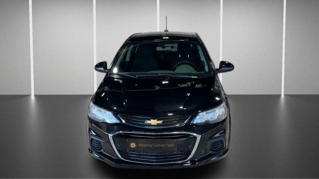 2017 Chevrolet Sonic 4dr Sedan Automatic LT - 23070383 - 1