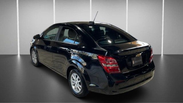 2017 Chevrolet Sonic 4dr Sedan Automatic LT - 23070383 - 3
