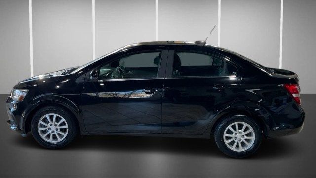 2017 Chevrolet Sonic 4dr Sedan Automatic LT - 23070383 - 6