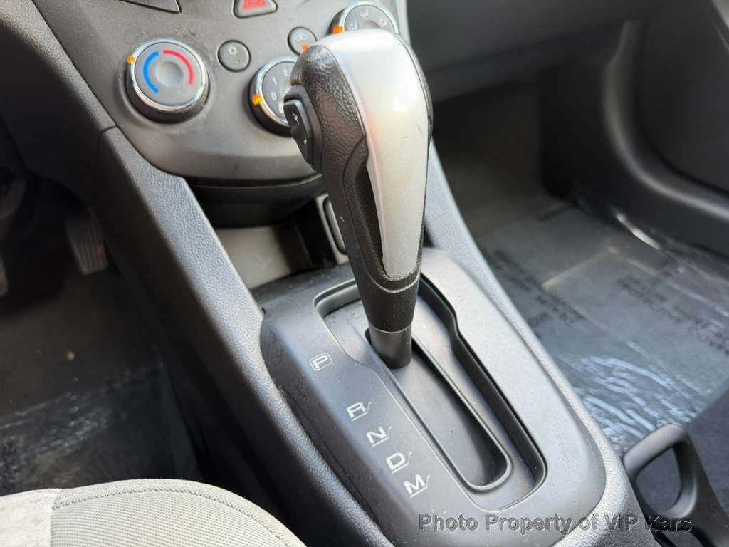 2017 Chevrolet Sonic 4dr Sedan Automatic LT - 22950373 - 14