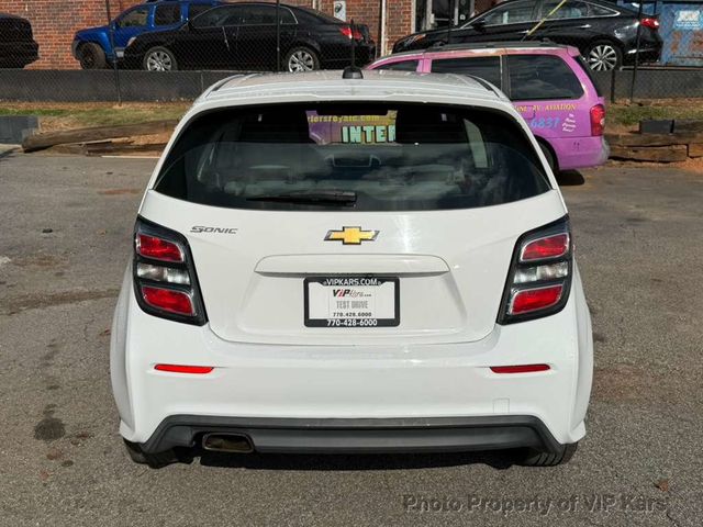 2017 Chevrolet Sonic 4dr Sedan Automatic LT - 22950373 - 4