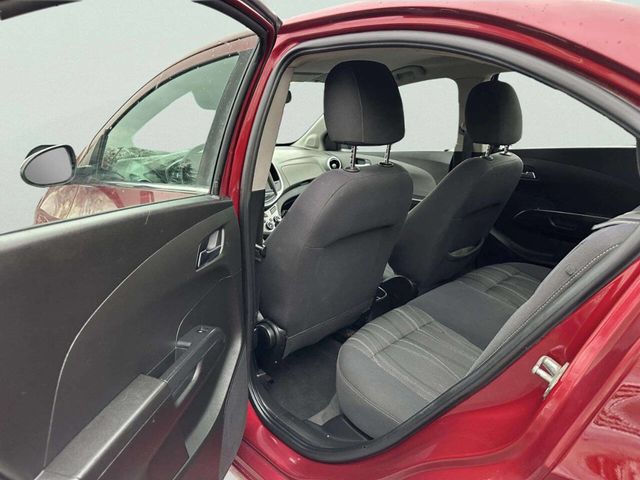 2017 Chevrolet Sonic 4dr Sedan Automatic LT - 22951163 - 15