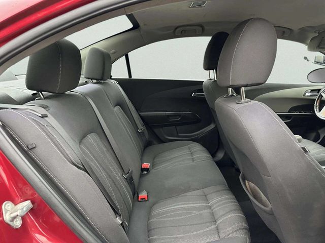 2017 Chevrolet Sonic 4dr Sedan Automatic LT - 22951163 - 18