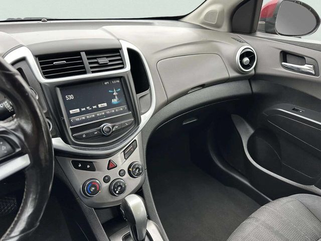 2017 Chevrolet Sonic 4dr Sedan Automatic LT - 22951163 - 30