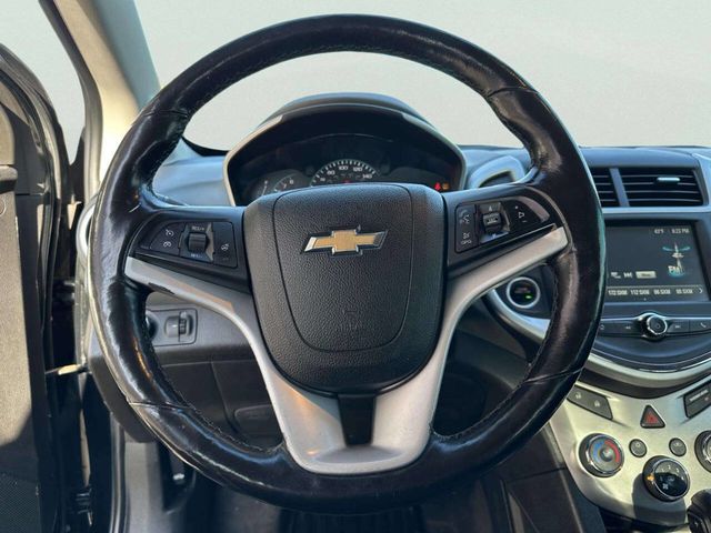 2017 Chevrolet Sonic 4dr Sedan Automatic LT - 22963905 - 21