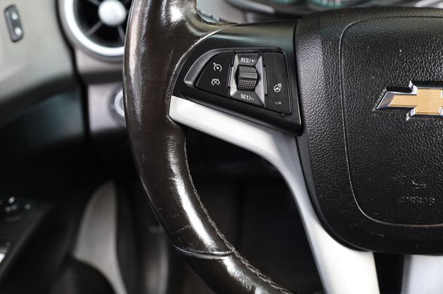 2017 Chevrolet Sonic 4dr Sedan Automatic LT - 22969118 - 29