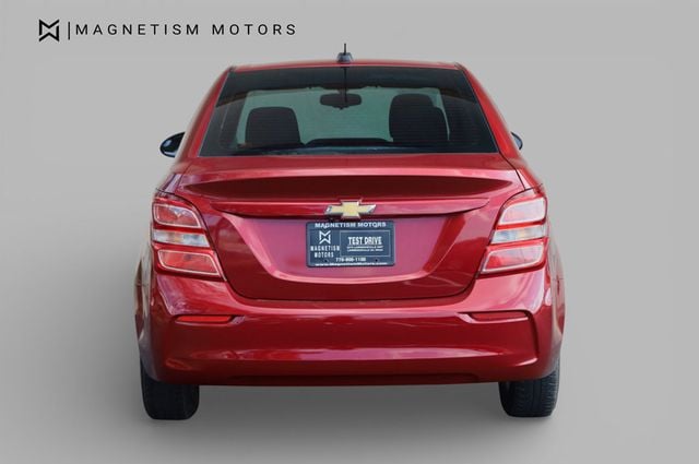 2017 Chevrolet Sonic 4dr Sedan Automatic LT - 22969118 - 7