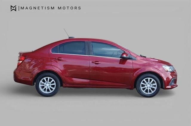 2017 Chevrolet Sonic LT - 23064045 - 1