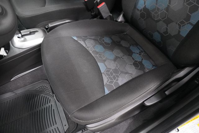 2017 Chevrolet Spark 5dr Hatchback CVT LS - 22996410 - 11