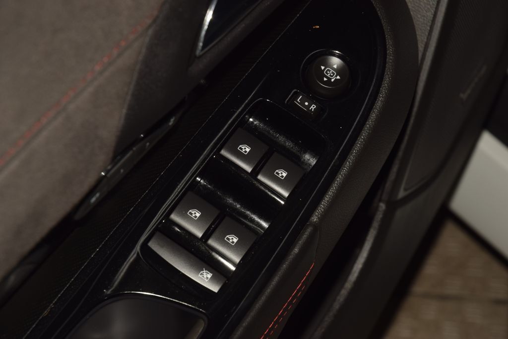 2017 Chevrolet SS 4dr Sedan - 23062163 - 48