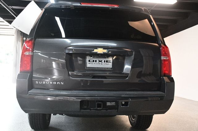 2017 Chevrolet Suburban 2WD 4dr 1500 LS - 23057268 - 16