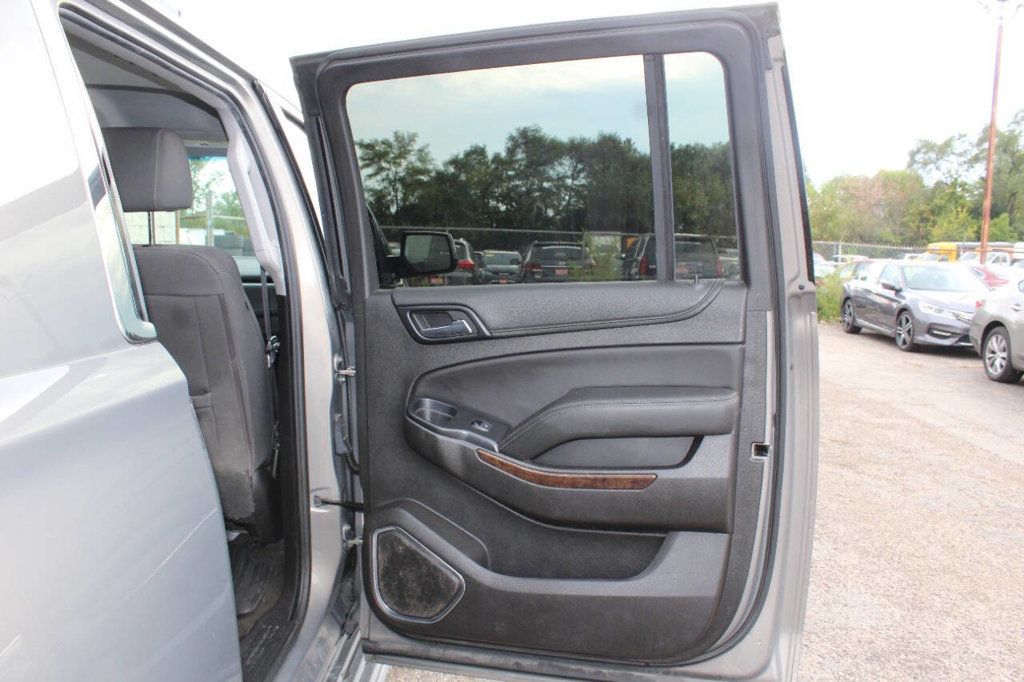 2017 Chevrolet Suburban 4WD 4dr 1500 LS - 22919935 - 19