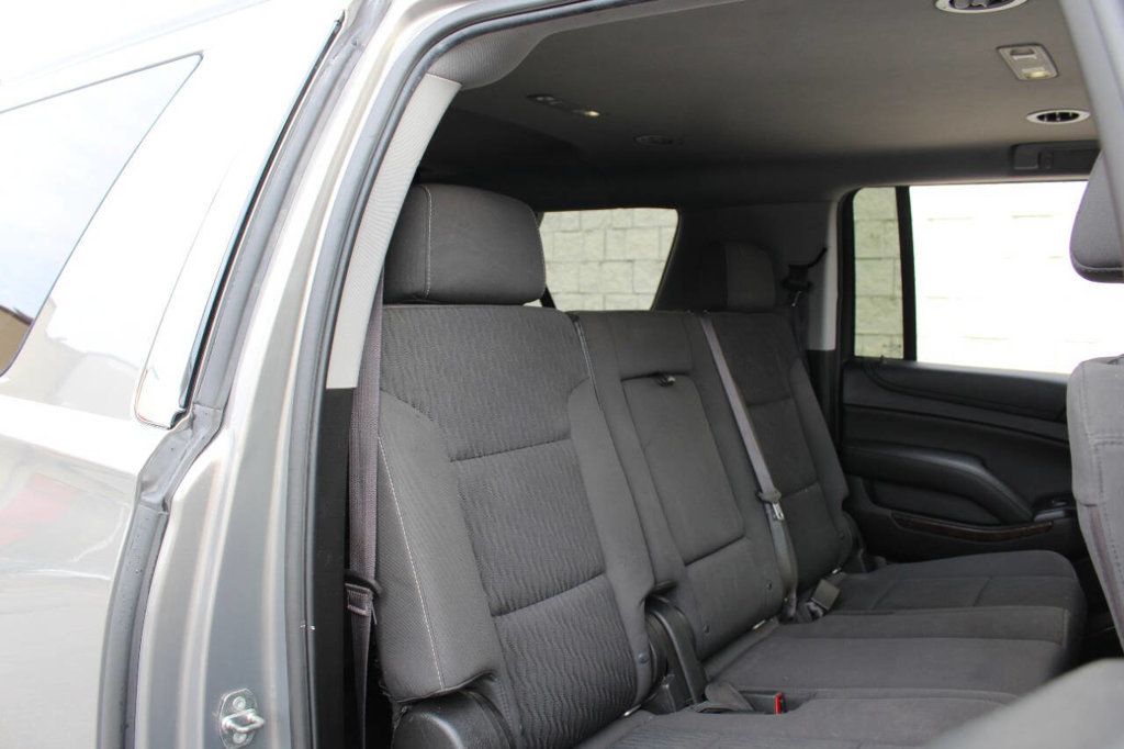 2017 Chevrolet Suburban 4WD 4dr 1500 LS - 22919935 - 20