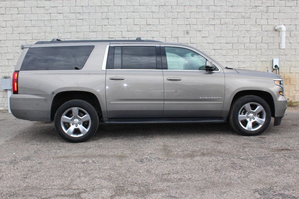2017 Chevrolet Suburban 4WD 4dr 1500 LS - 22919935 - 5