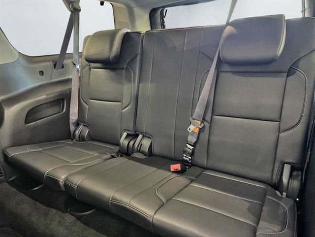 2017 Chevrolet Suburban 4WD 4dr 1500 LT - 22871522 - 18