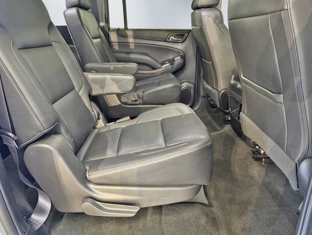 2017 Chevrolet Suburban 4WD 4dr 1500 LT - 22871522 - 21