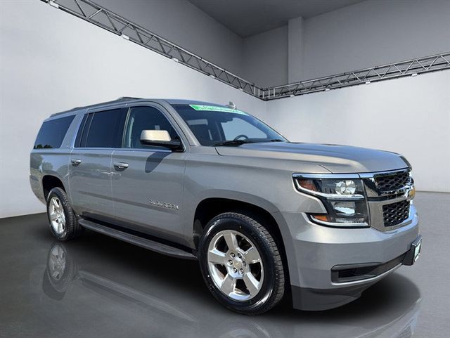 2017 Chevrolet Suburban 4WD 4dr 1500 LT - 22871522 - 7