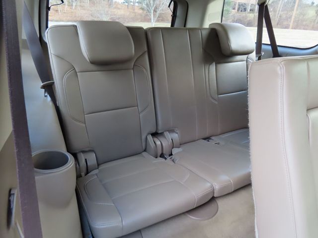 2017 Chevrolet Suburban 4WD 4dr 1500 LT - 22961354 - 26