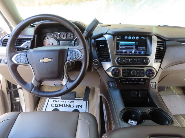 2017 Chevrolet Suburban 4WD 4dr 1500 LT - 22961354 - 33