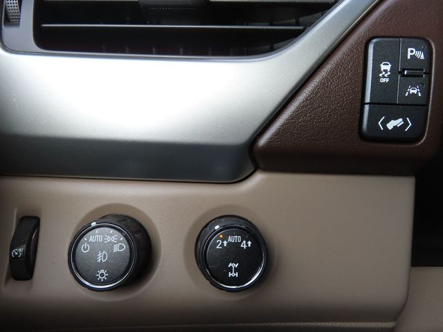 2017 Chevrolet Suburban 4WD 4dr 1500 LT - 22961354 - 41