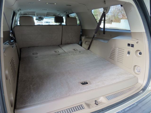 2017 Chevrolet Suburban 4WD 4dr 1500 LT - 22961354 - 46