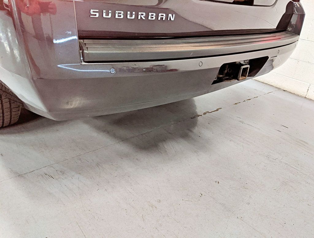 2017 Chevrolet Suburban 4WD 4dr 1500 LT - 22402186 - 10