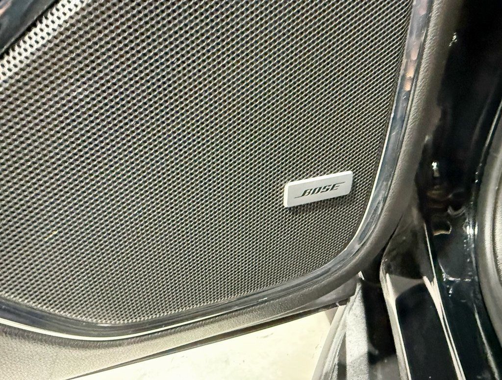 2017 Chevrolet Suburban 4WD 4dr 1500 LT - 22945097 - 34