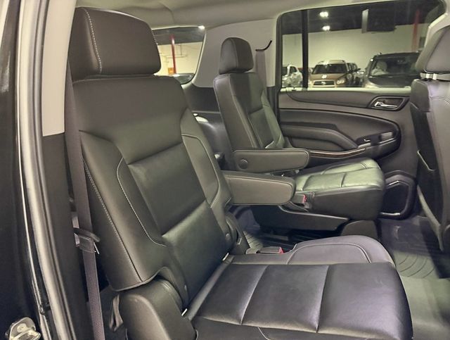 2017 Chevrolet Suburban 4WD 4dr 1500 LT - 22945097 - 48