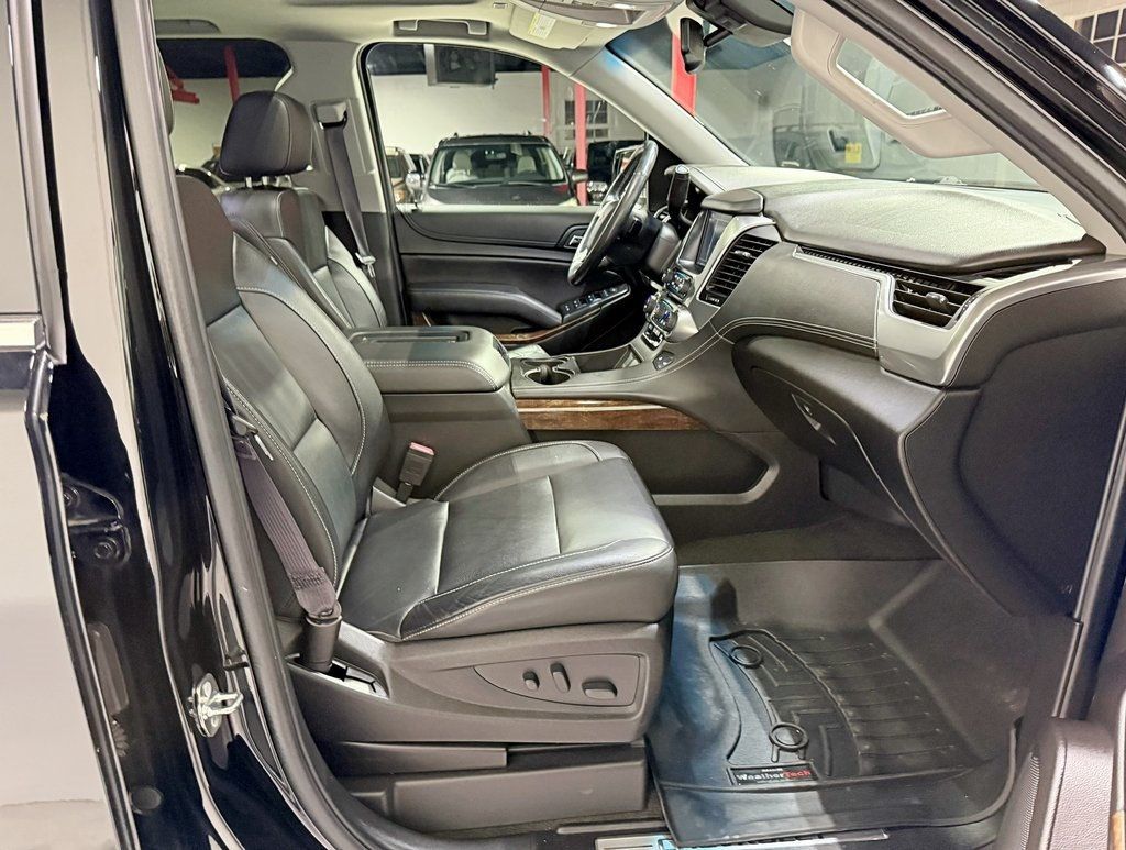 2017 Chevrolet Suburban 4WD 4dr 1500 LT - 22945097 - 51