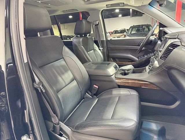 2017 Chevrolet Suburban 4WD 4dr 1500 LT - 22945097 - 53