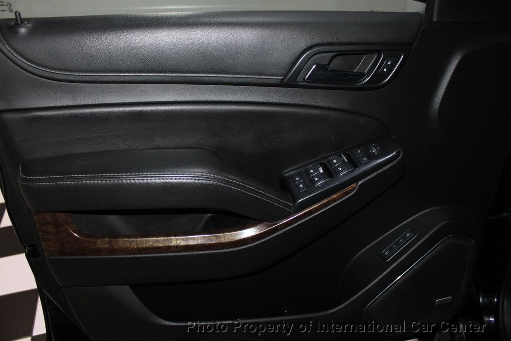 2017 Chevrolet Suburban 4WD 4dr 1500 LT - 22943039 - 9