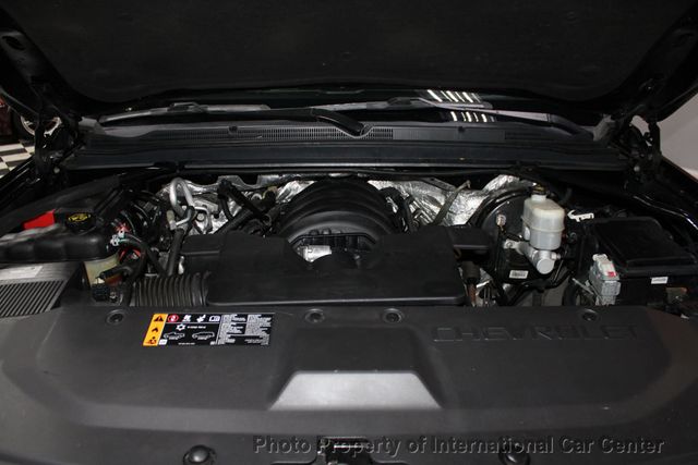 2017 Chevrolet Suburban 4WD 4dr 1500 LT - 22943039 - 29