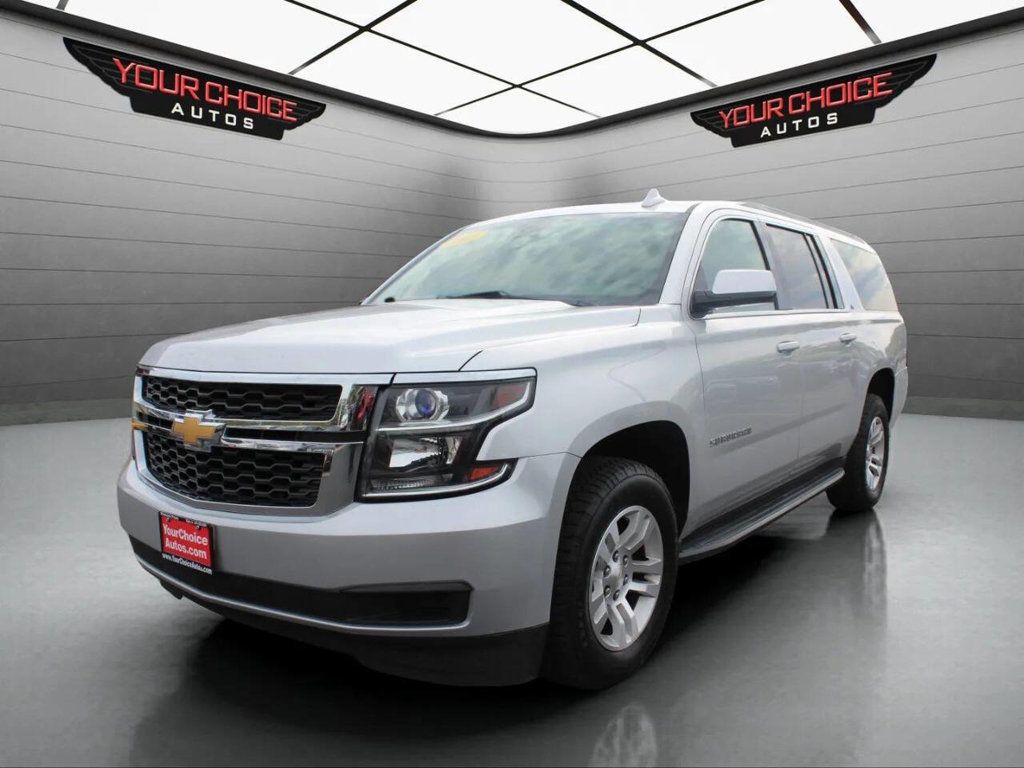 2017 Chevrolet Suburban 4WD 4dr 1500 LT - 22933747 - 0