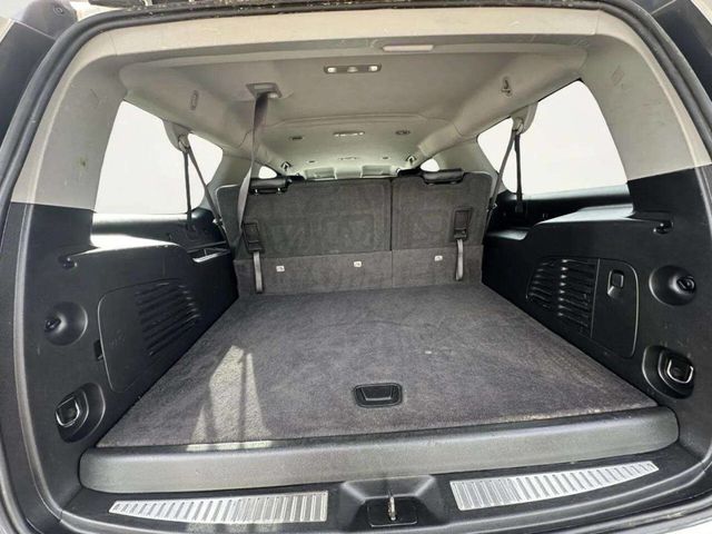 2017 Chevrolet Suburban 4WD 4dr 1500 LT - 23032556 - 9