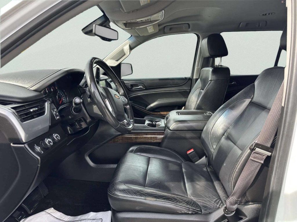 2017 Chevrolet Suburban 4WD 4dr 1500 LT - 23032556 - 13