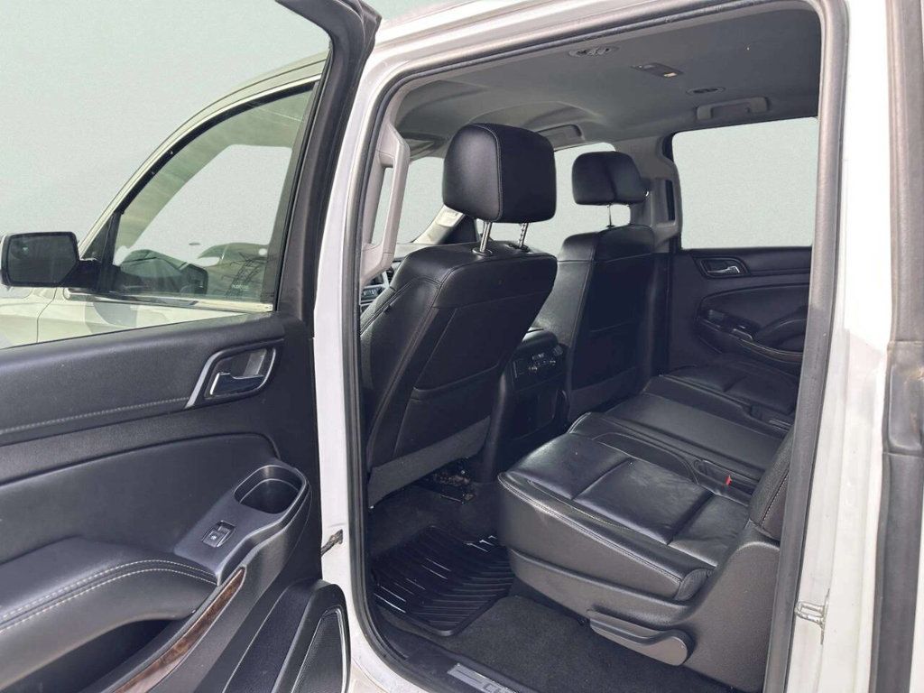 2017 Chevrolet Suburban 4WD 4dr 1500 LT - 23032556 - 14