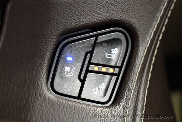 2017 Chevrolet Suburban 4WD 4dr 1500 Premier - 22984716 - 22